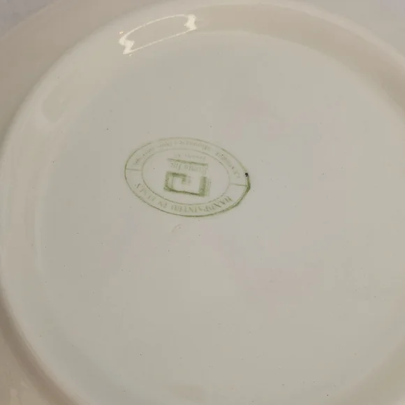 Richard Ginori Cream Bowl with Vegetable Basket Design - Picture 2 of 3